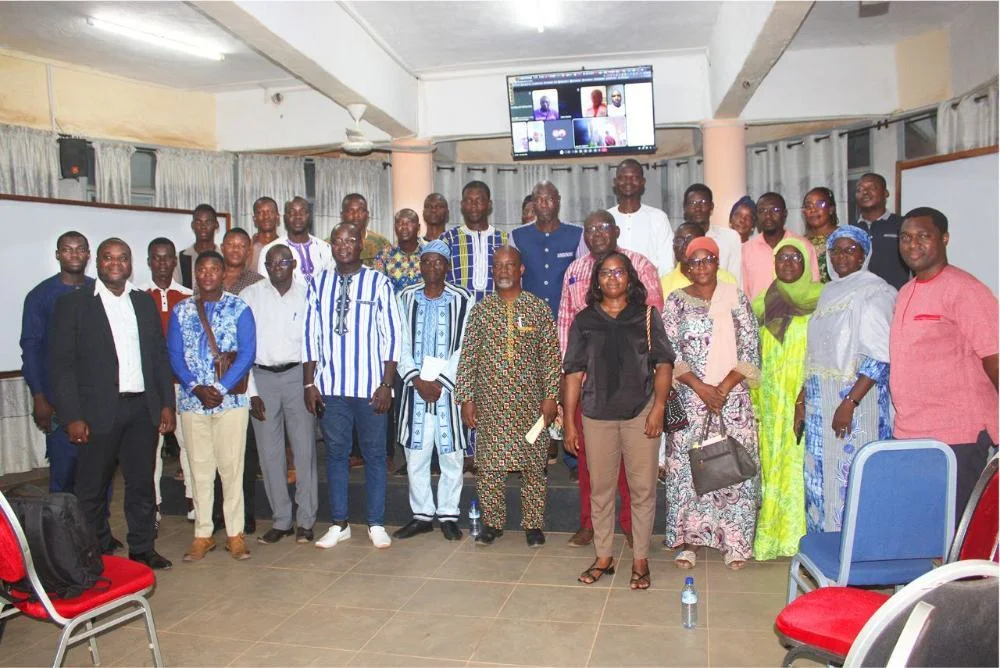 Photo de groupe des participants au Grand Panel SEINAR 2025 à Ouagadougou